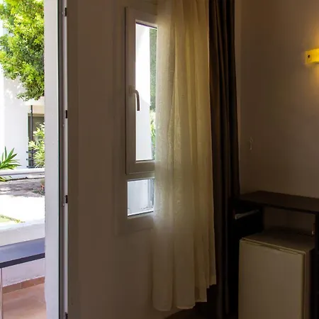 Maja Resort Hotel Otel